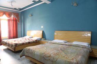 Hotel M.L Palace, Katra 2